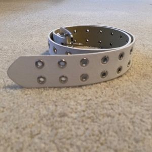 Women’s Grunge Belt